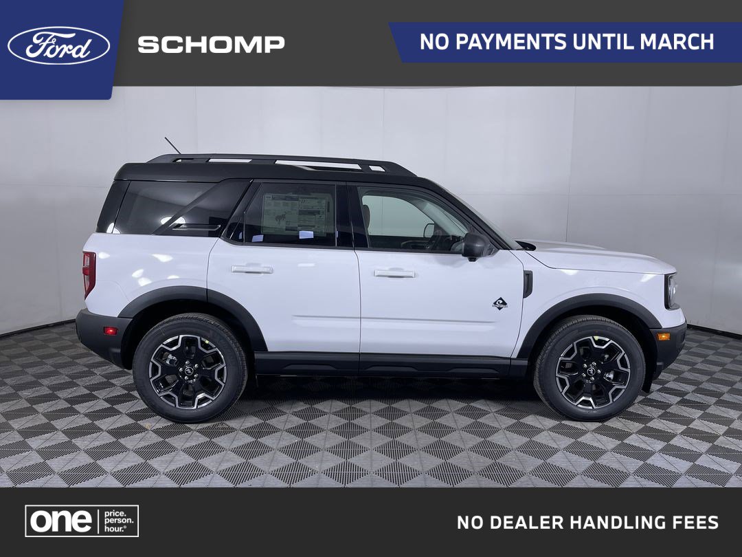 2025 Ford Bronco Sport Outer Banks's photo