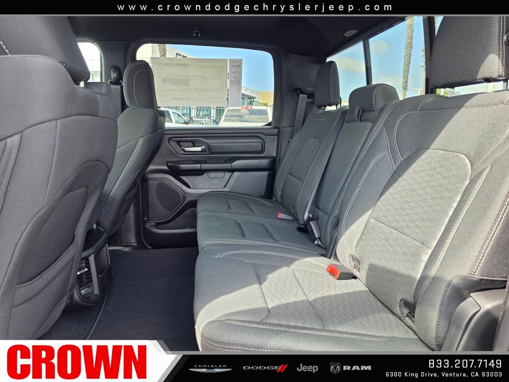 2025 Ram 1500 Tradesman photo 12