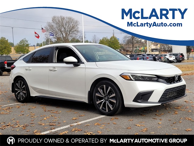 2022 Honda Civic Hatchback EX-L's photo