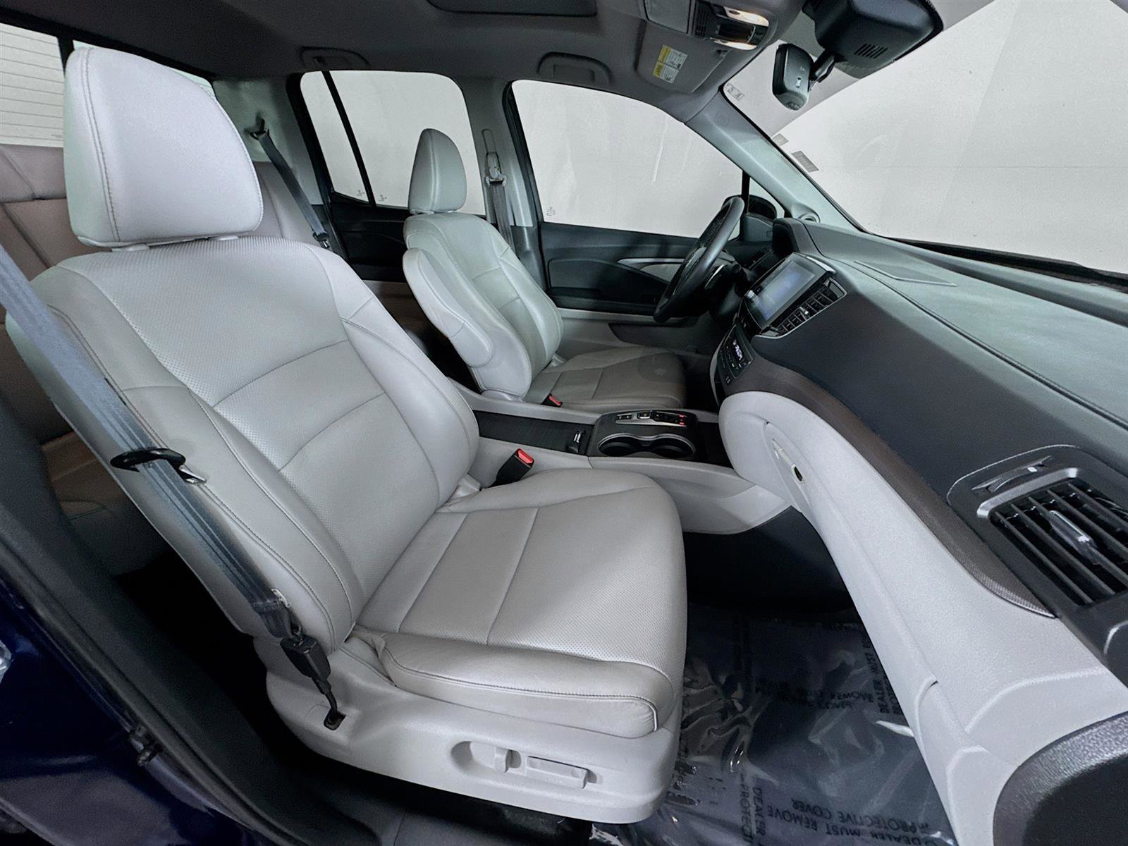 2022 Honda Ridgeline RTL-E photo 28