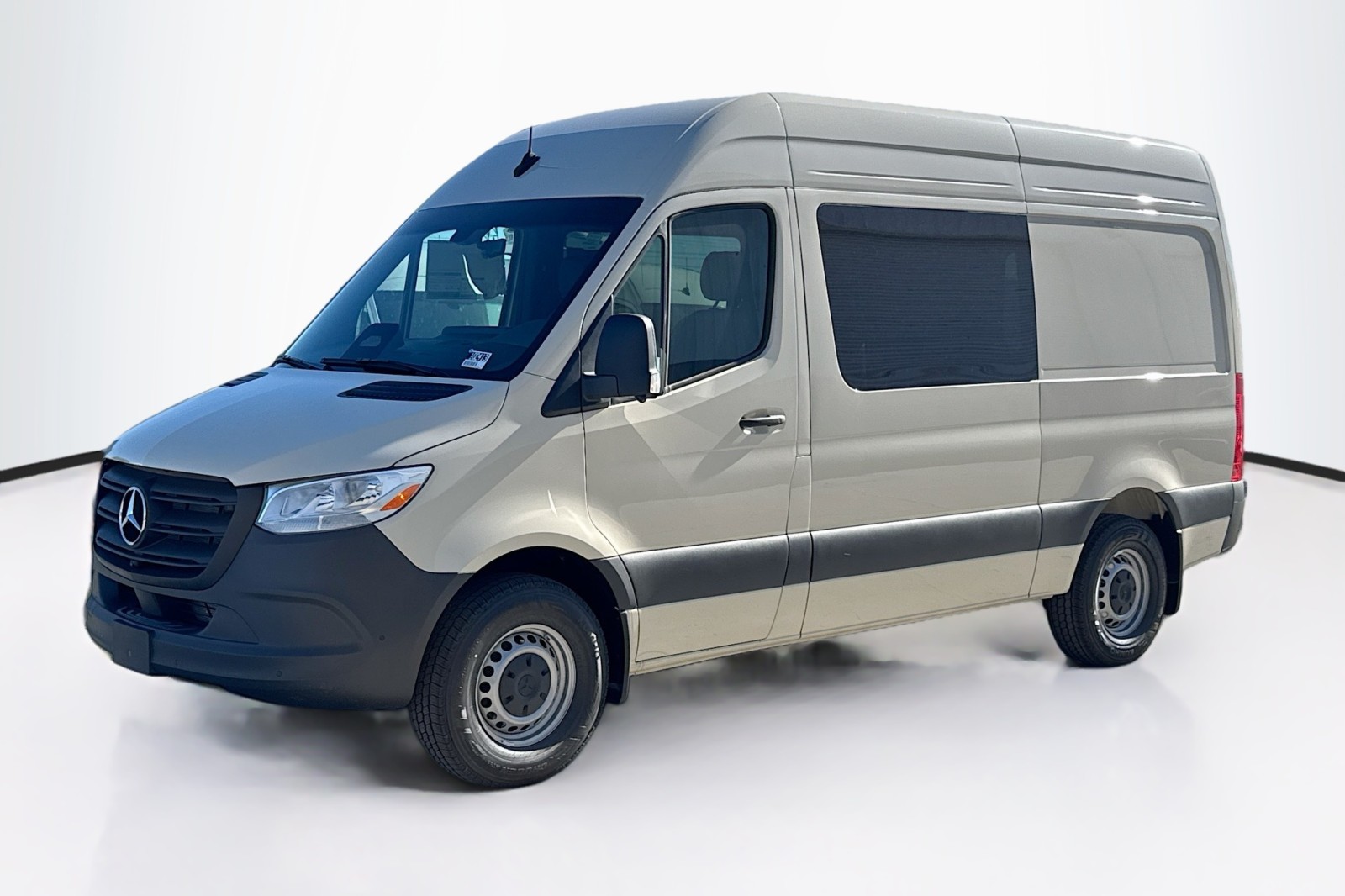 2026 Mercedes-Benz Sprinter Crew Van Base's photo