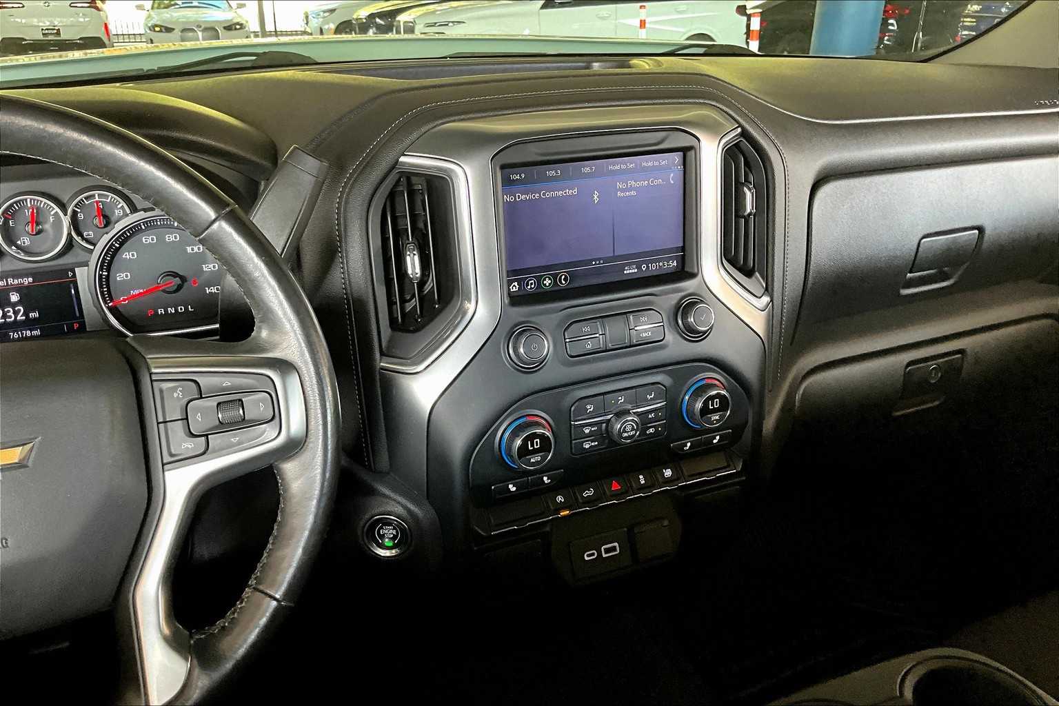 2020 Chevrolet Silverado 1500 LT photo 6