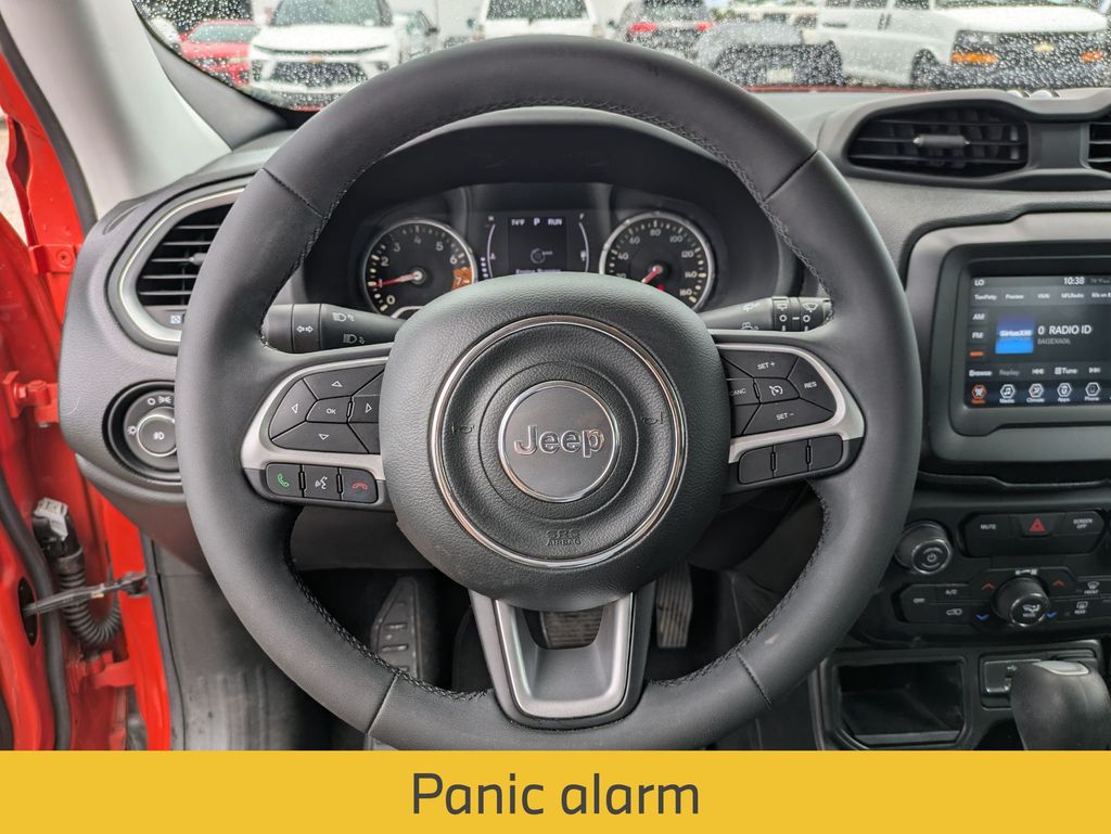 2020 Jeep Renegade Latitude photo 14