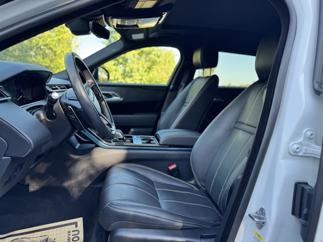 2023 Land Rover Range Rover Velar S photo 12