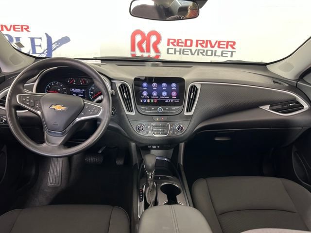 2023 Chevrolet Malibu 1LT photo 11
