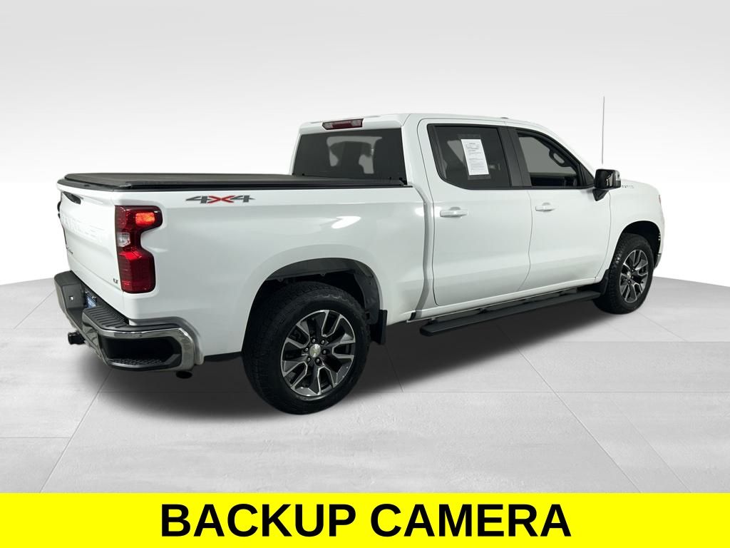 2022 Chevrolet Silverado 1500 LT photo 4