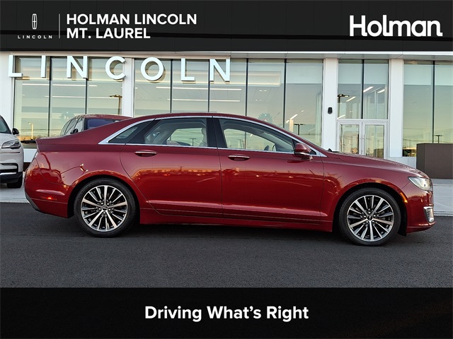 2017 Lincoln MKZ Select's photo
