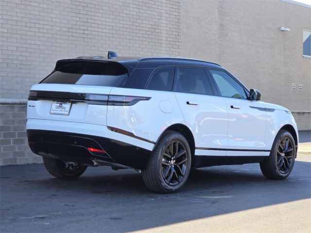 2025 Land Rover Range Rover Velar SE photo 3