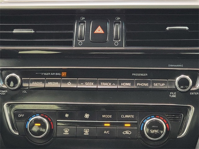 2019 Kia Optima LX photo 18