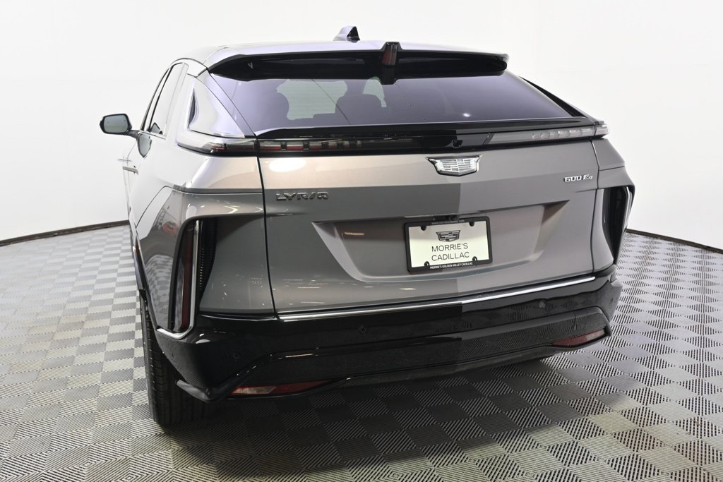 2025 Cadillac Lyriq Luxury photo 4