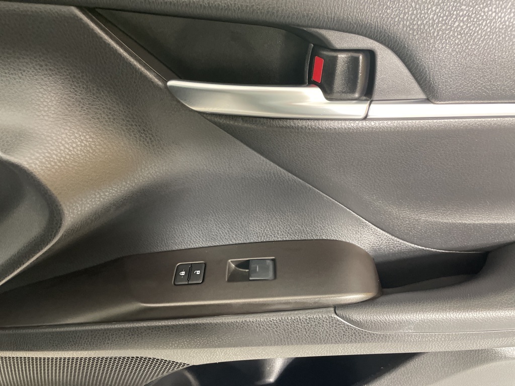 2024 Toyota Camry SE photo 11