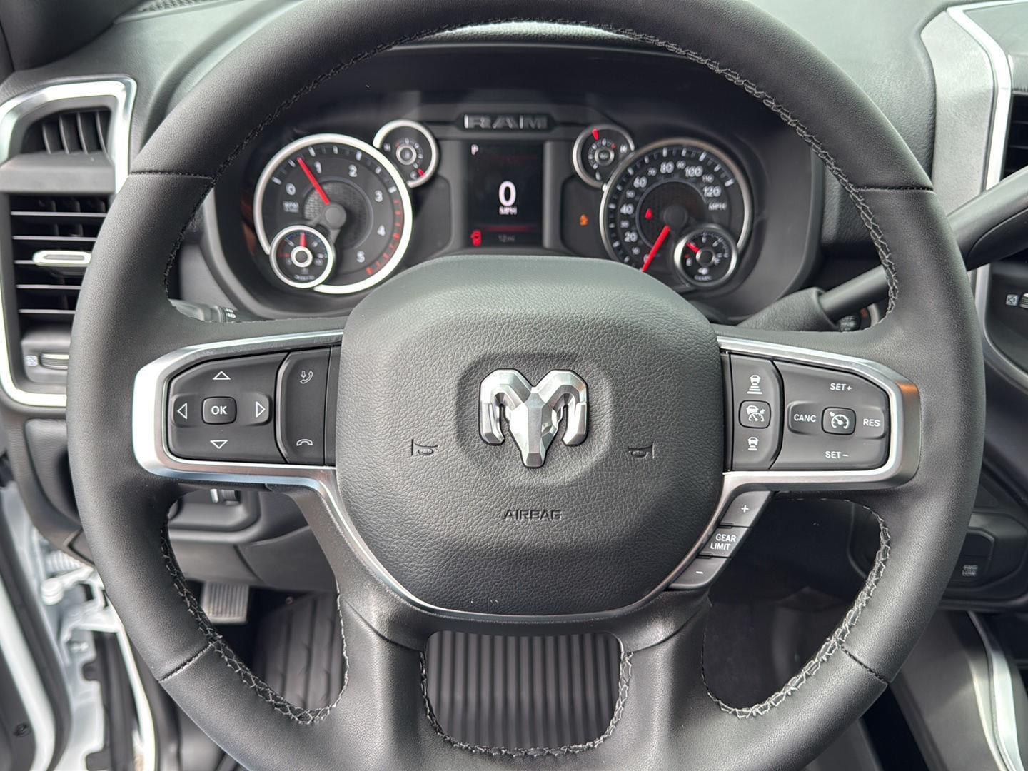 2025 Ram 2500 Big Horn photo 18