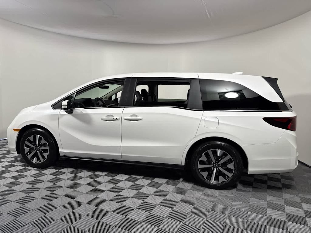 2025 Honda Odyssey EX-L photo 3