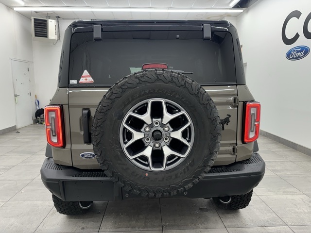 2025 Ford Bronco Badlands photo 4