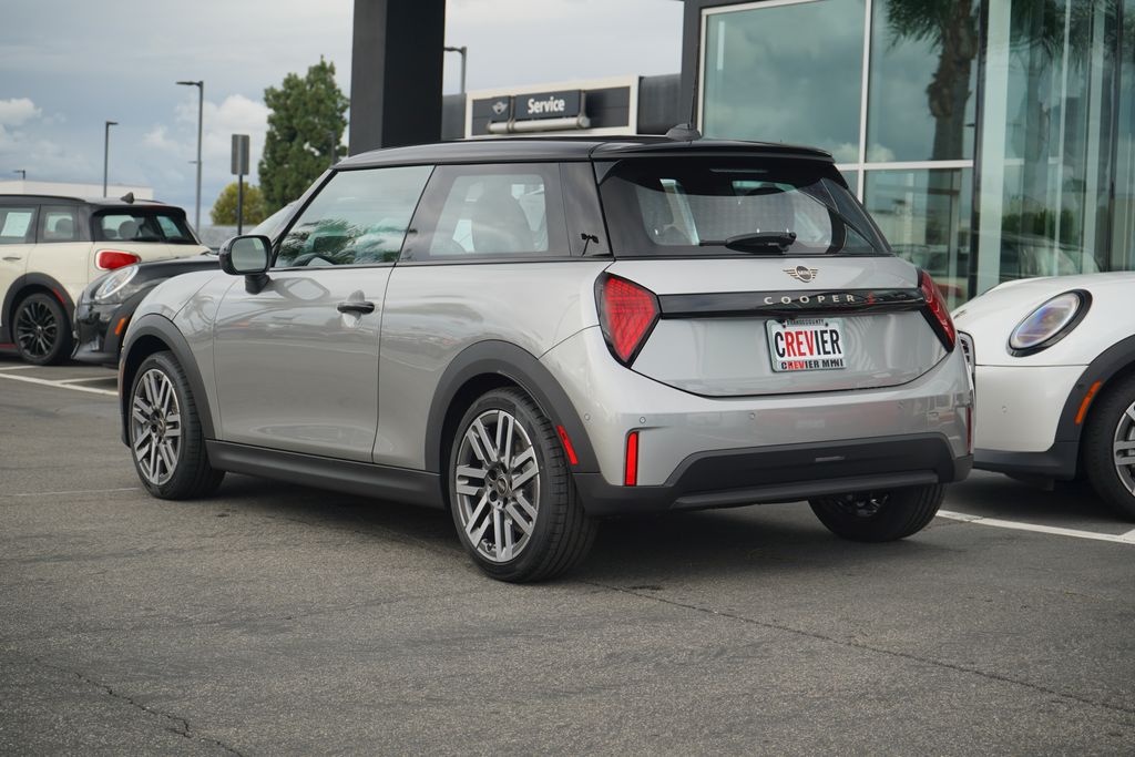 2026 Mini Cooper 2 Door Hardtop Signature photo 3