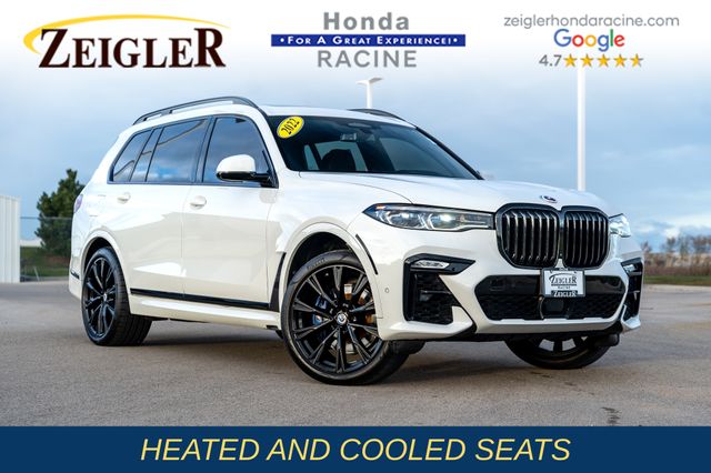 2022 BMW X7 M50i's photo