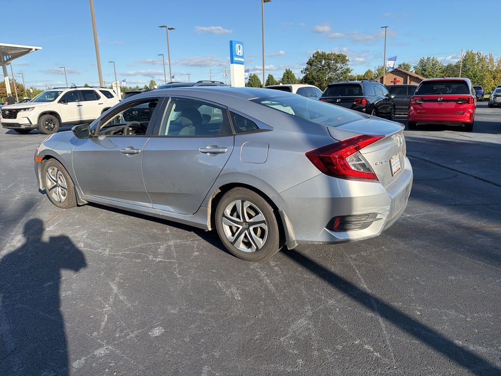 2016 Honda Civic LX photo 4