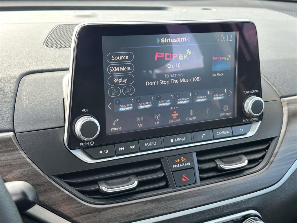 2025 Nissan Altima 2.5 SV photo 2