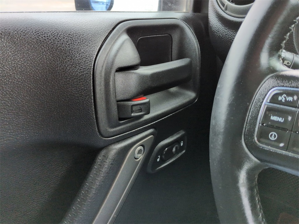 2020 Jeep Grand Cherokee Overland's photo