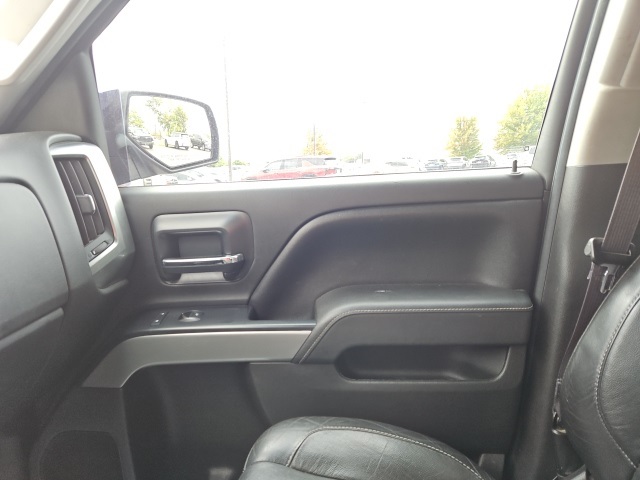 2015 Chevrolet Silverado 1500 LT photo 24
