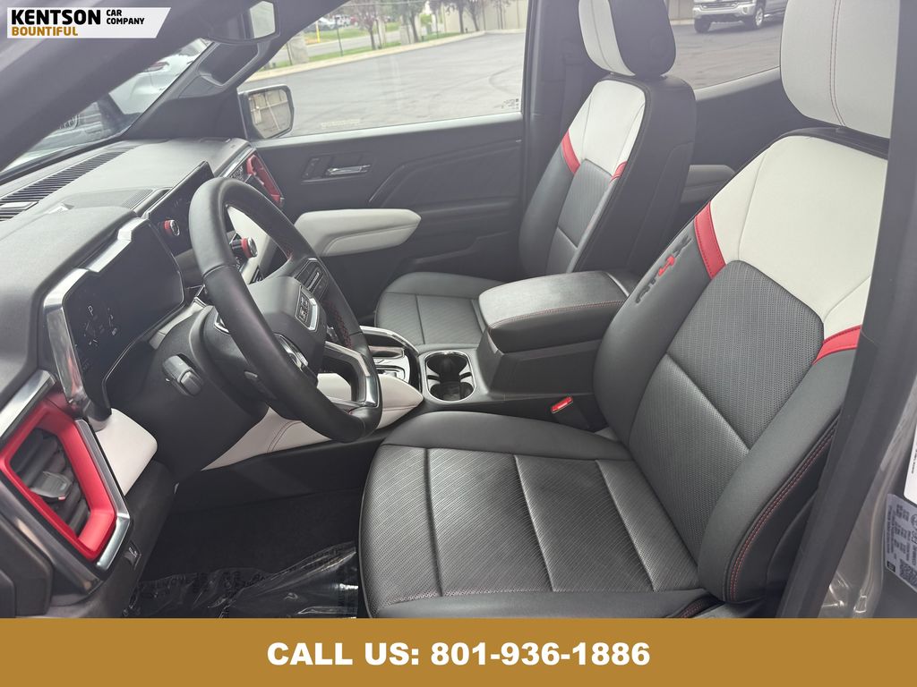 2024 Gmc Canyon AT4X photo 30