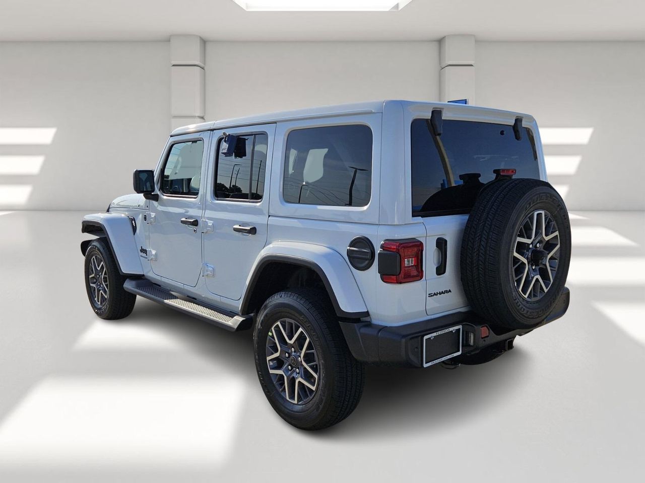 2025 Jeep Wrangler Sahara photo 3