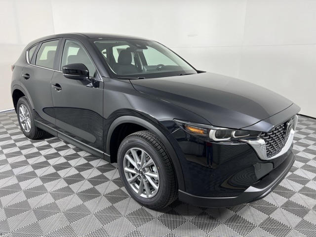 2025 Mazda CX-5 S's photo