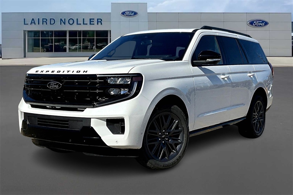 2025 Ford Expedition Platinum's photo