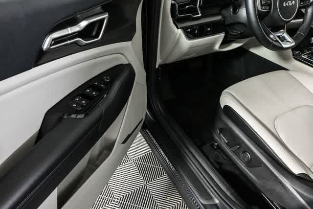 2024 Kia Sportage EX photo 7
