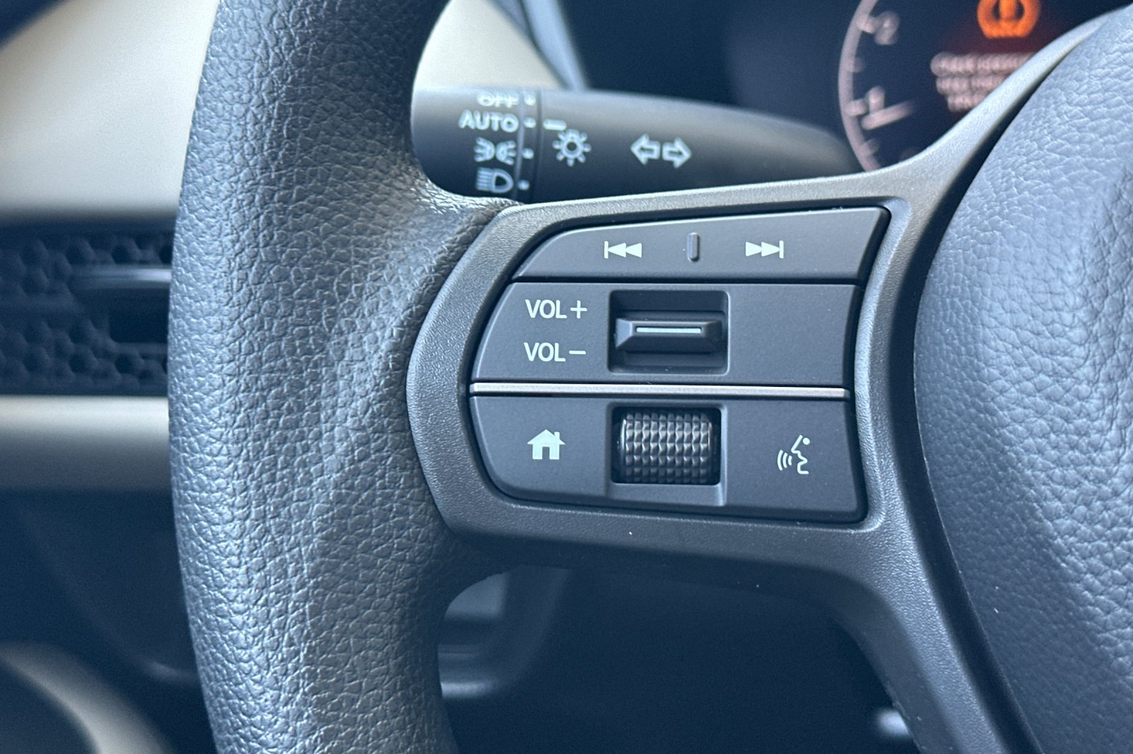 2026 Honda HR-V LX photo 23