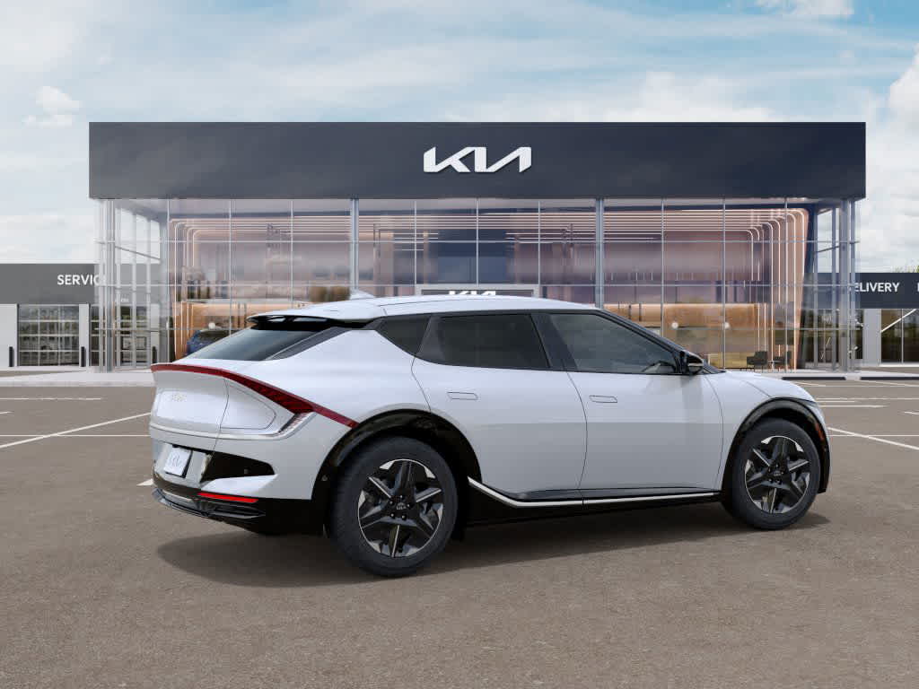 2025 Kia EV6 Wind photo 5