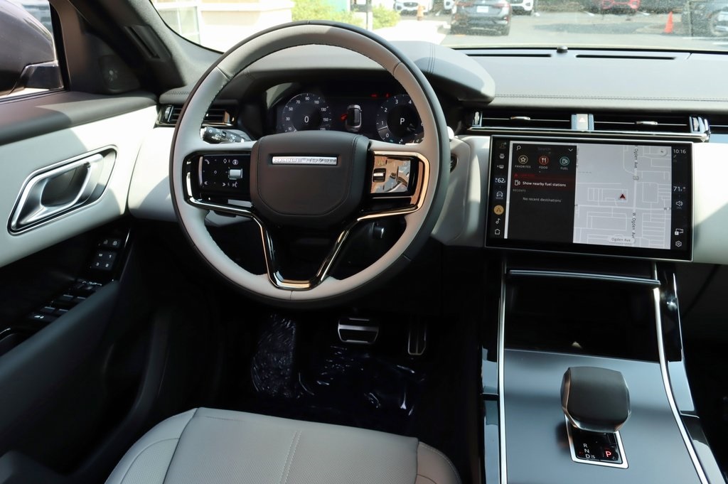 2026 LAND ROVER RANGE ROVER VELAR - Image 14