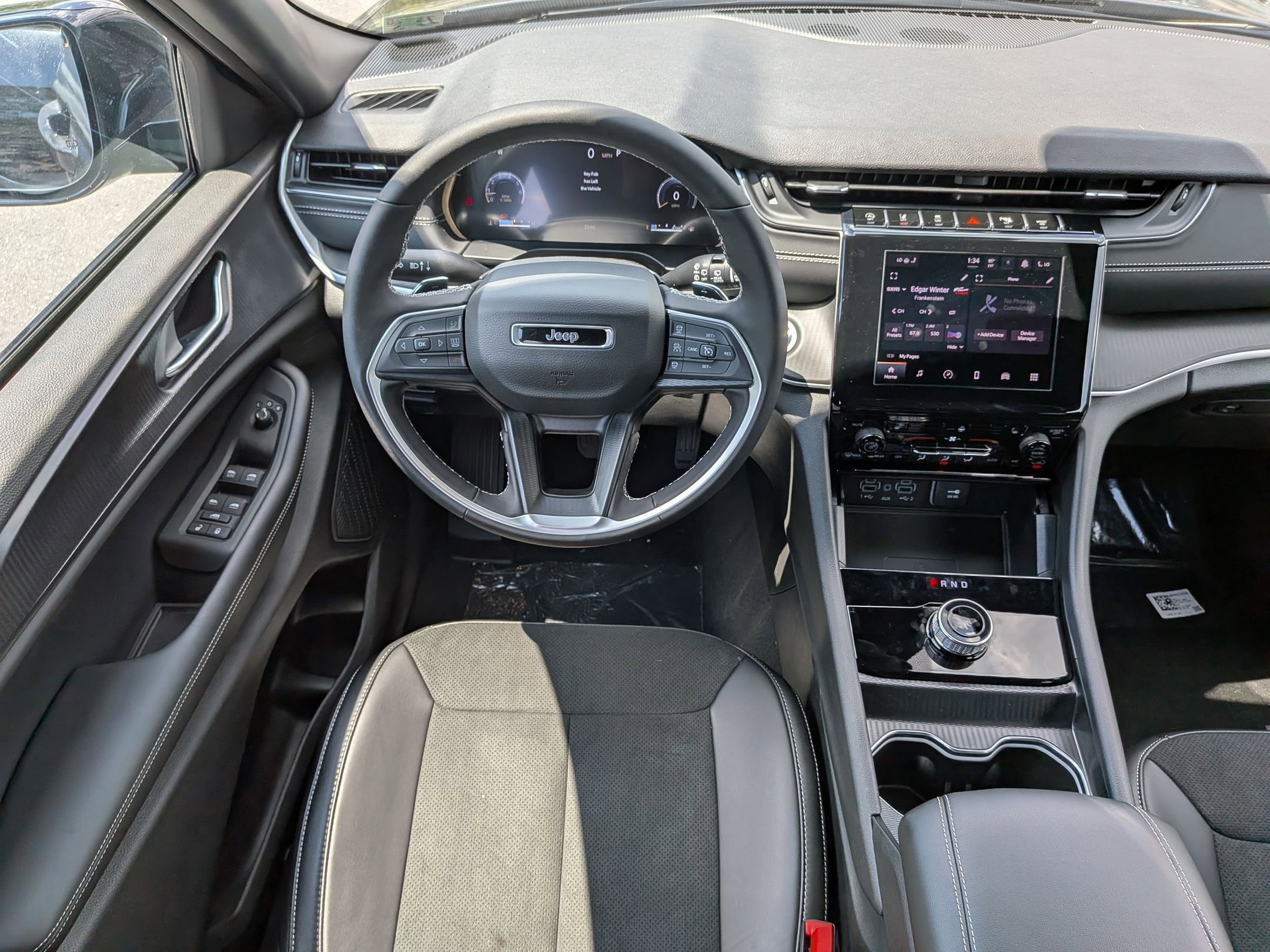 2025 Jeep Grand Cherokee Altitude X photo 24