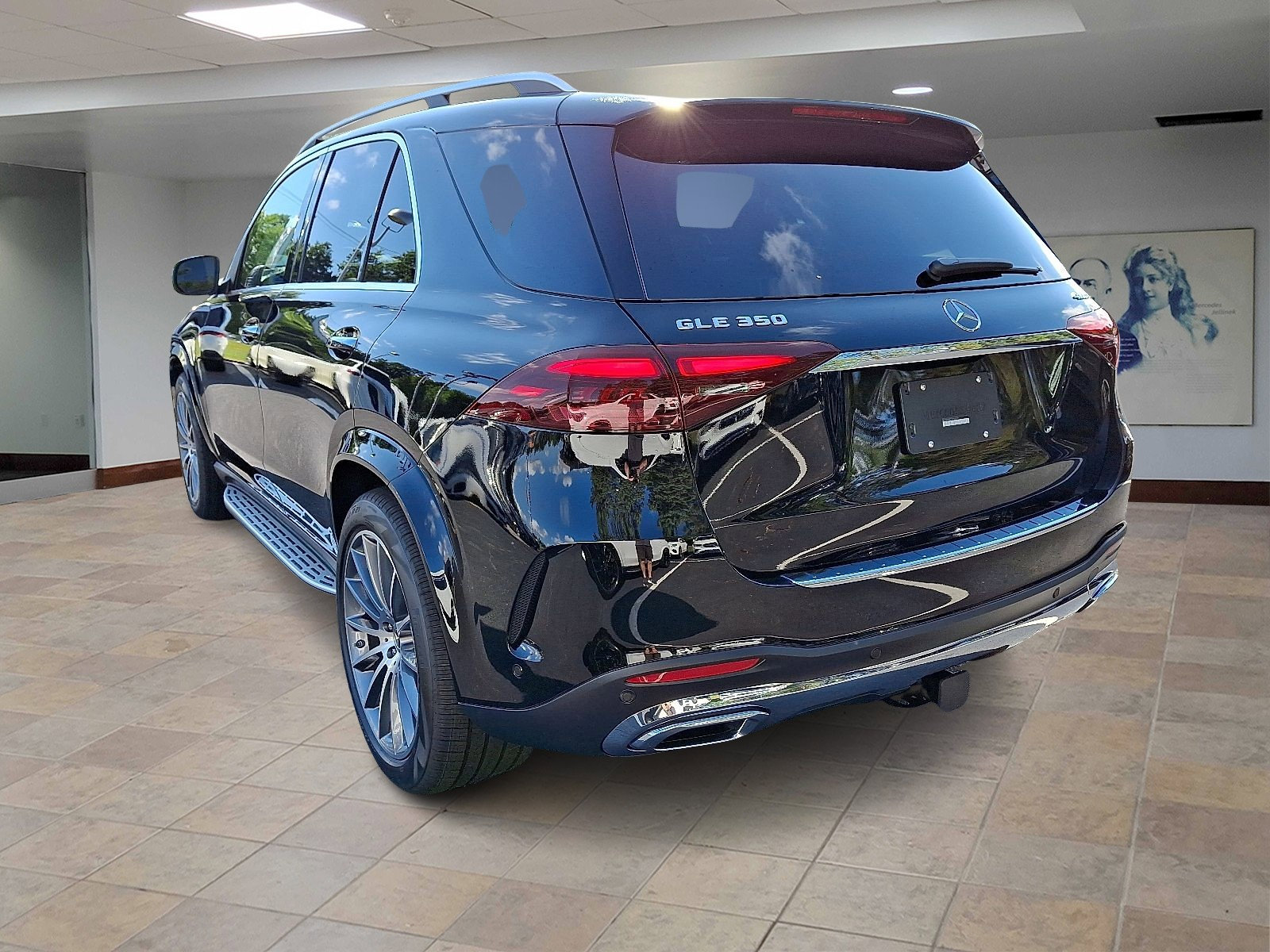 2026 Mercedes Benz GLE 350 4MATIC photo 2