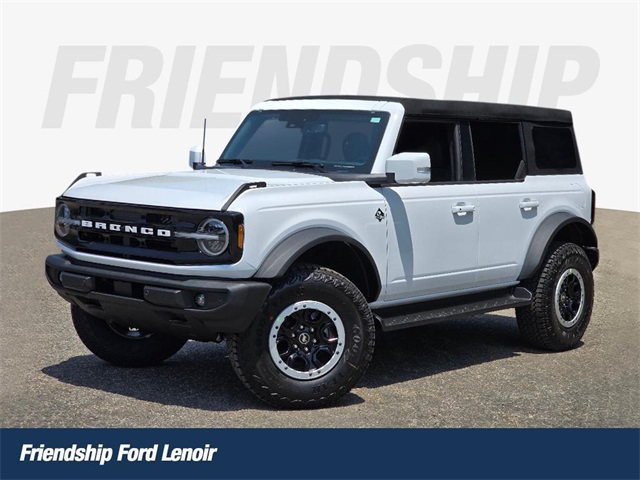 2025 Ford Bronco 4-Door Outer Banks's photo