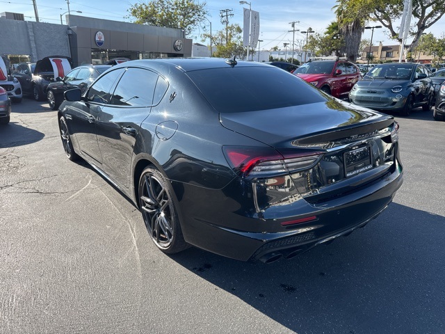 2022 Maserati Quattroporte Modena photo 3