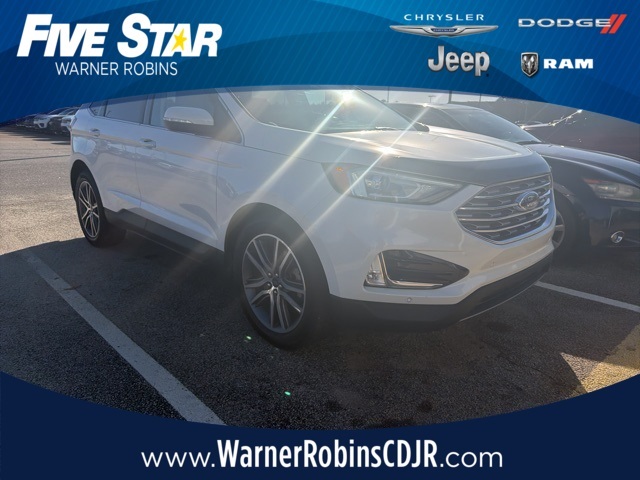 2021 Ford Edge Titanium's photo