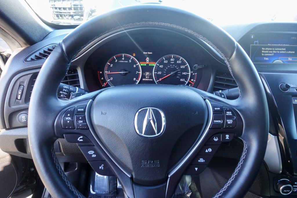 2017 Acura ILX Technology Plus A-Spec photo 11