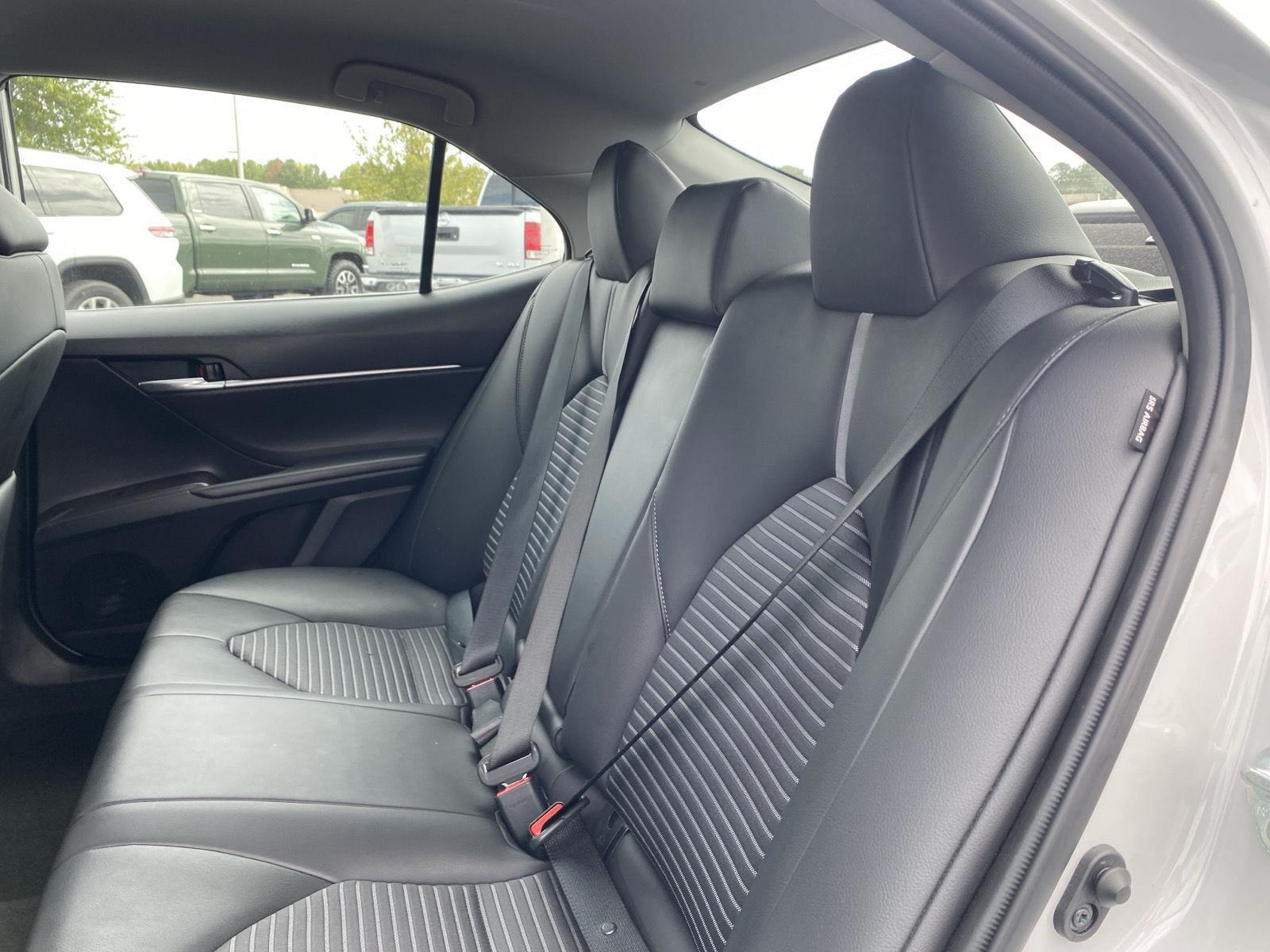 2023 Toyota Camry SE photo 15