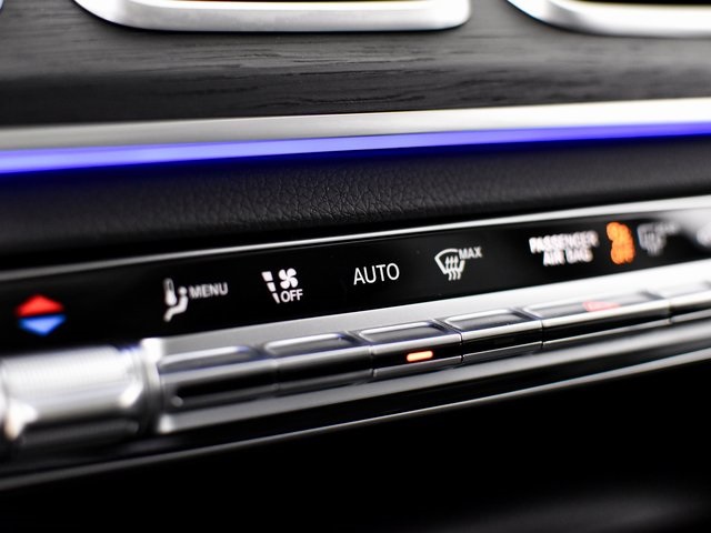 2026 Mercedes Benz GLS 450 4MATIC photo 23