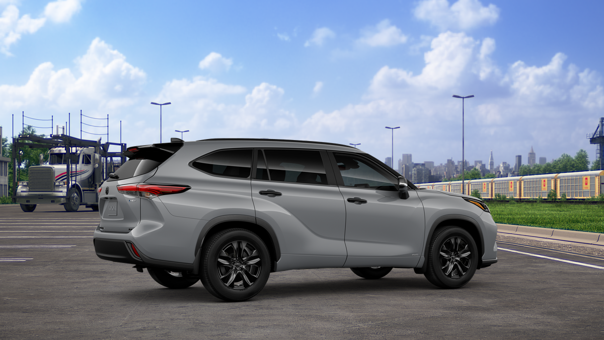 2025 Toyota Highlander Hybrid XLE photo 11