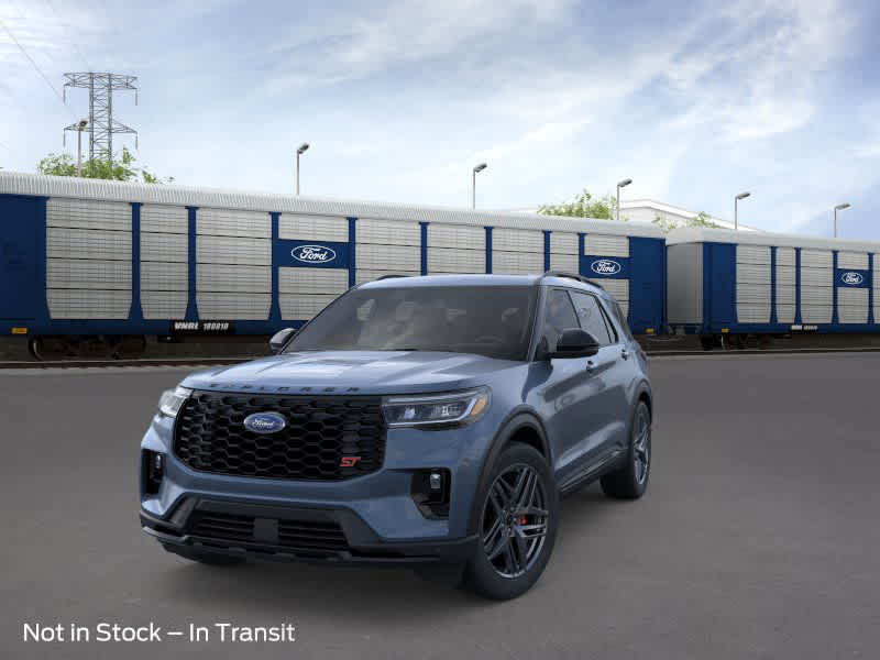 2025 Ford Explorer ST photo 2