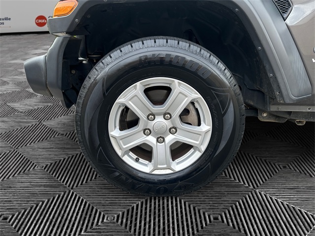 2019 Jeep Wrangler Unlimited Sport S photo 13
