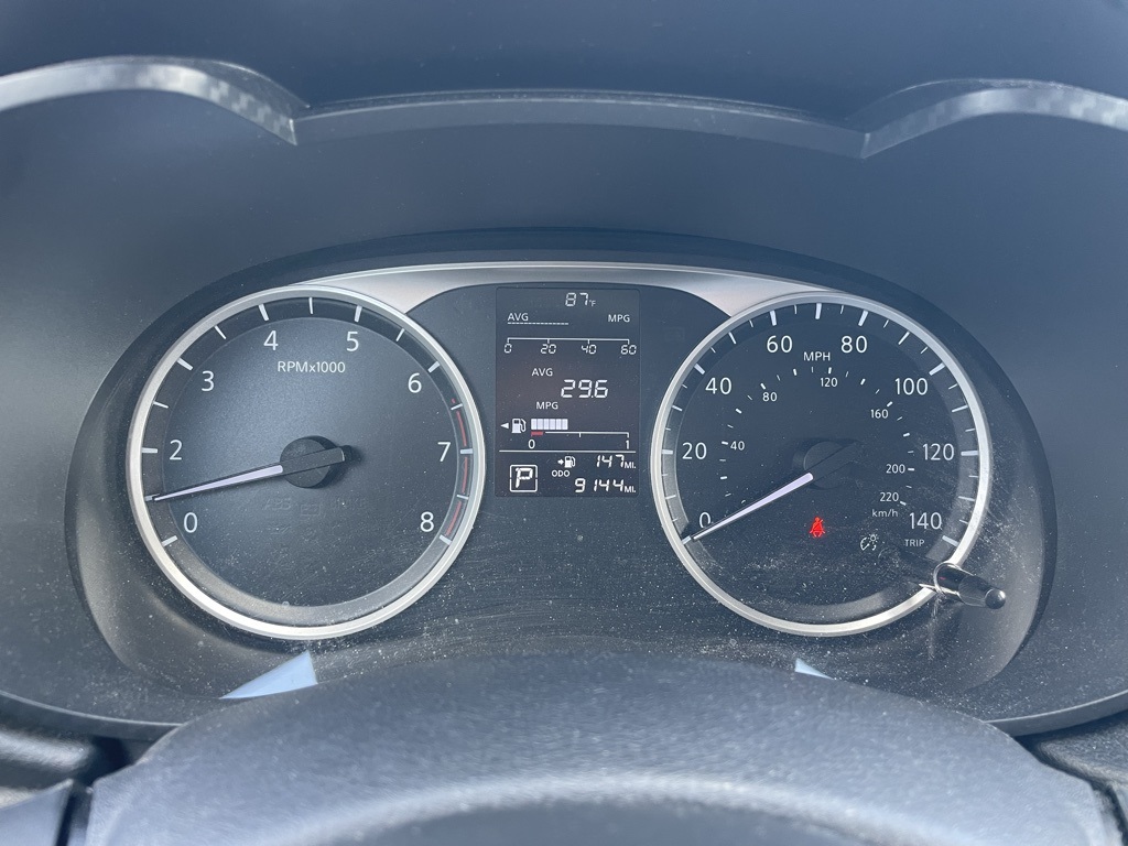 2024 Nissan Versa 1.6 S photo 10