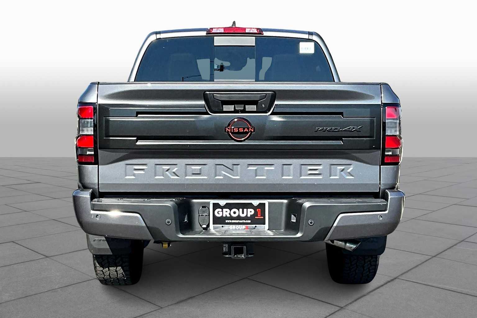 2026 Nissan Frontier PRO-4X photo 4