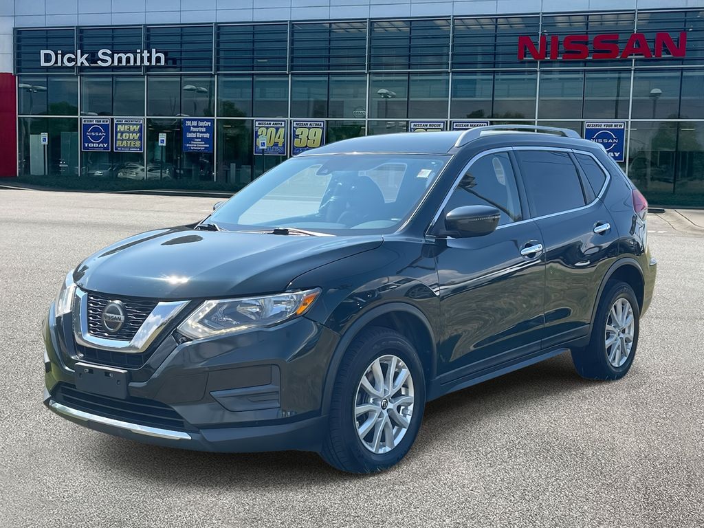 2019 Nissan Rogue SV photo 2