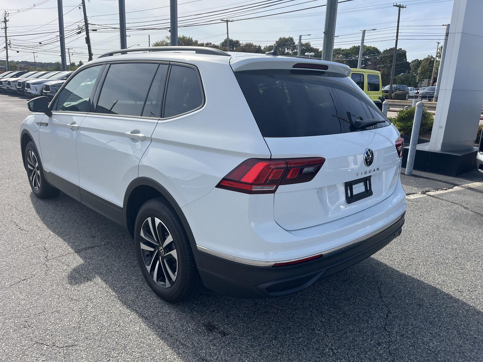 2022 Volkswagen Tiguan S photo 4