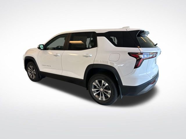 2026 Chevrolet Equinox LT photo 2