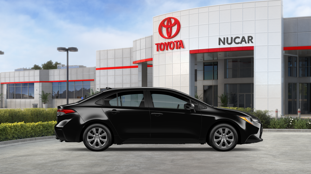 2026 Toyota Corolla LE photo 12