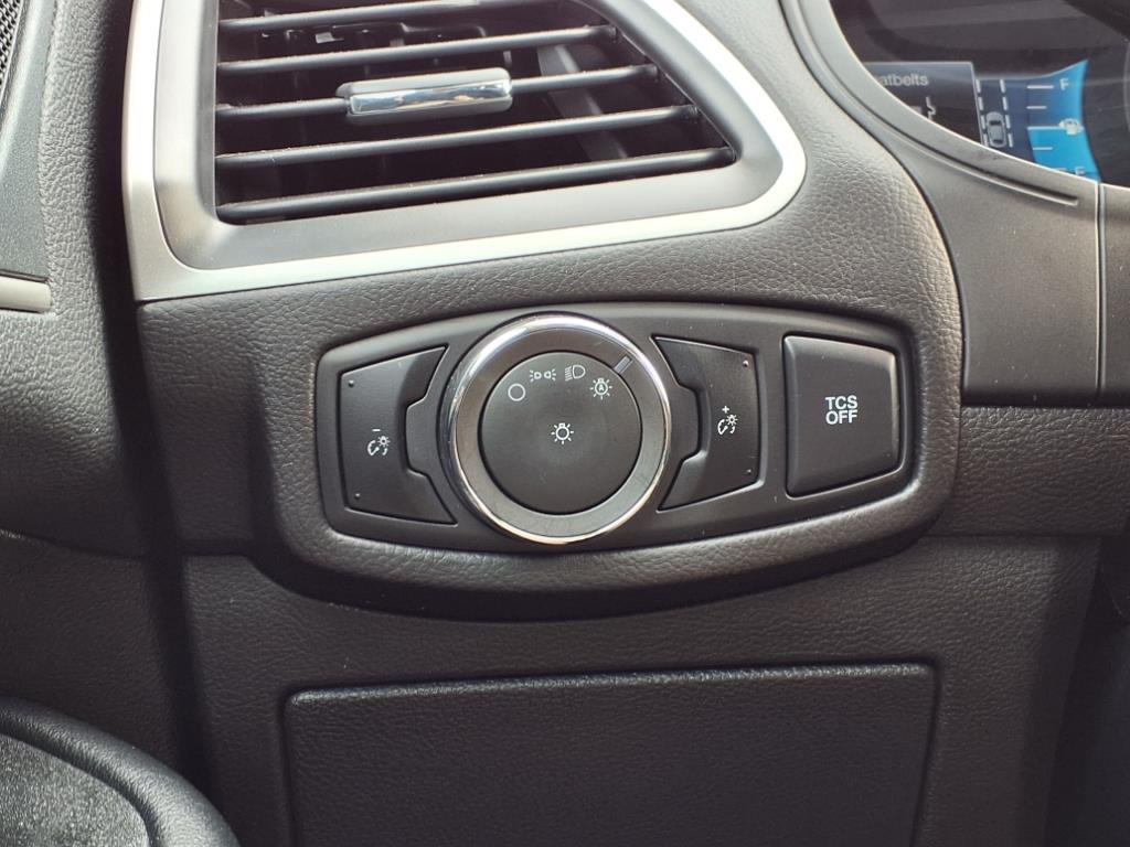 2024 Ford Edge SEL photo 14